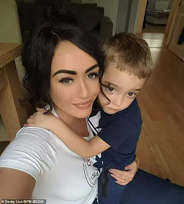 26-year-old mom loses cancer battle after years of fighting, leaves behind 6-year-old son