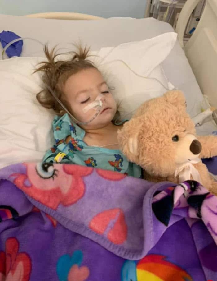 Toddler diagnosed with rare stage three ovarian cancer receives clean bill of health