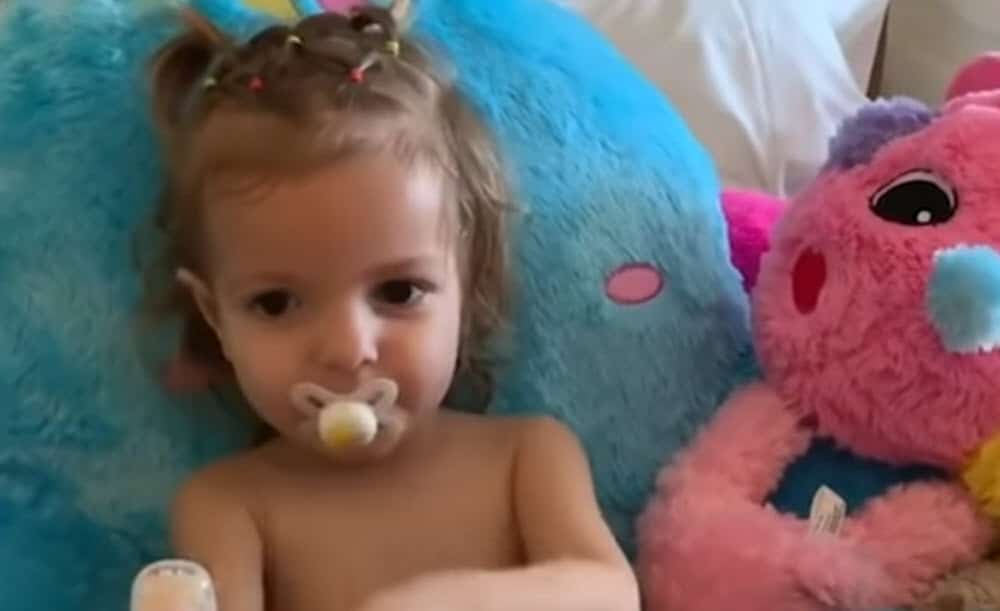 Toddler diagnosed with rare stage three ovarian cancer receives clean bill of health