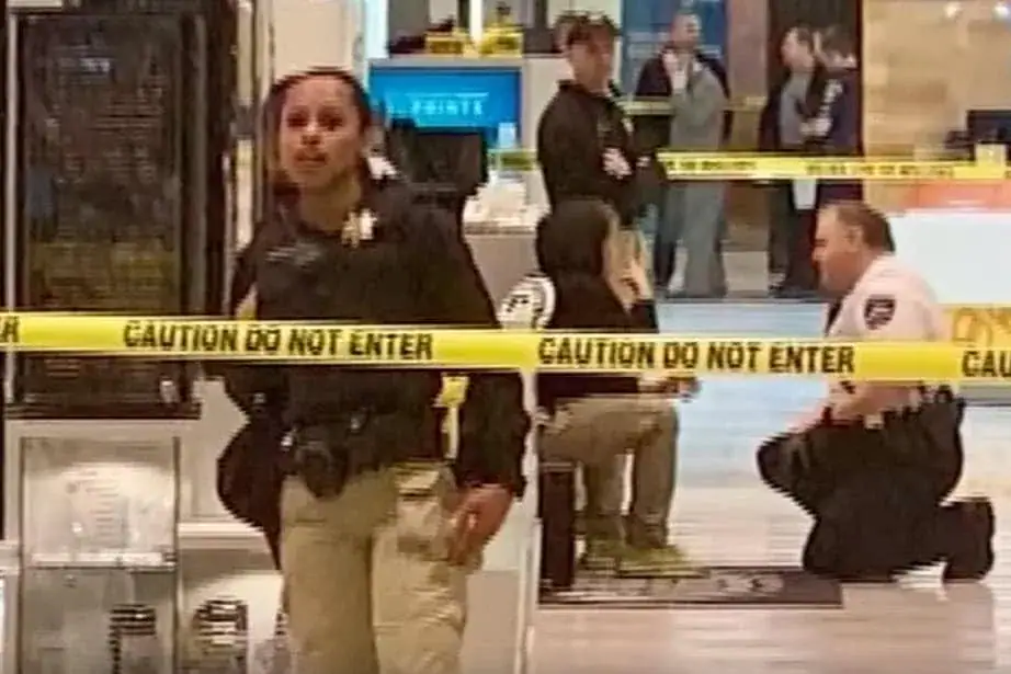 5-year-old boy thrown from Mall of America balcony now ‘showing real signs of recovery’