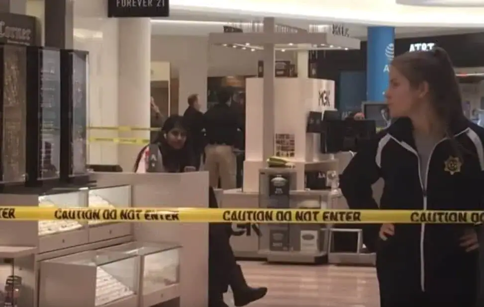 Man arrested for throwing 5-year-old boy off mall balcony reveals to police why he did it