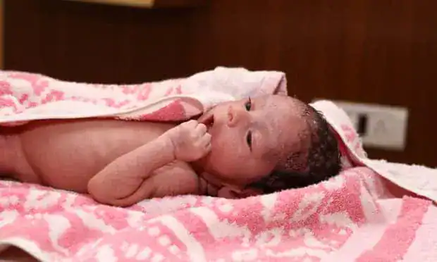 72-year-old woman gives birth to baby boy, becomes one of the oldest first-time moms ever