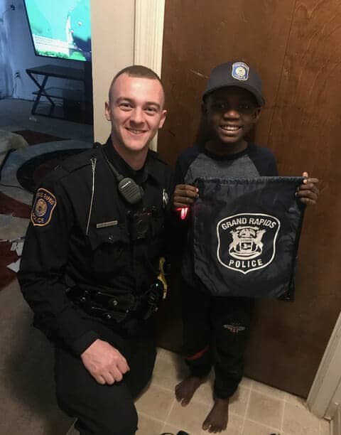 Bullied 9-year-old invites cop to his birthday party, officer arrives to learn no one else showed up for him
