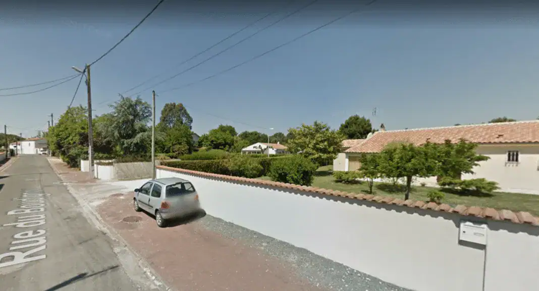 Scene of the accident via Yahoo/Google maps