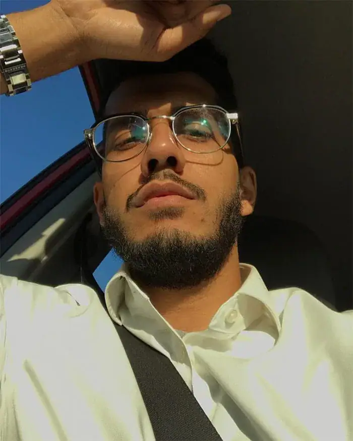Muslim man posts on social media how his Jewish co-worker treats him every day