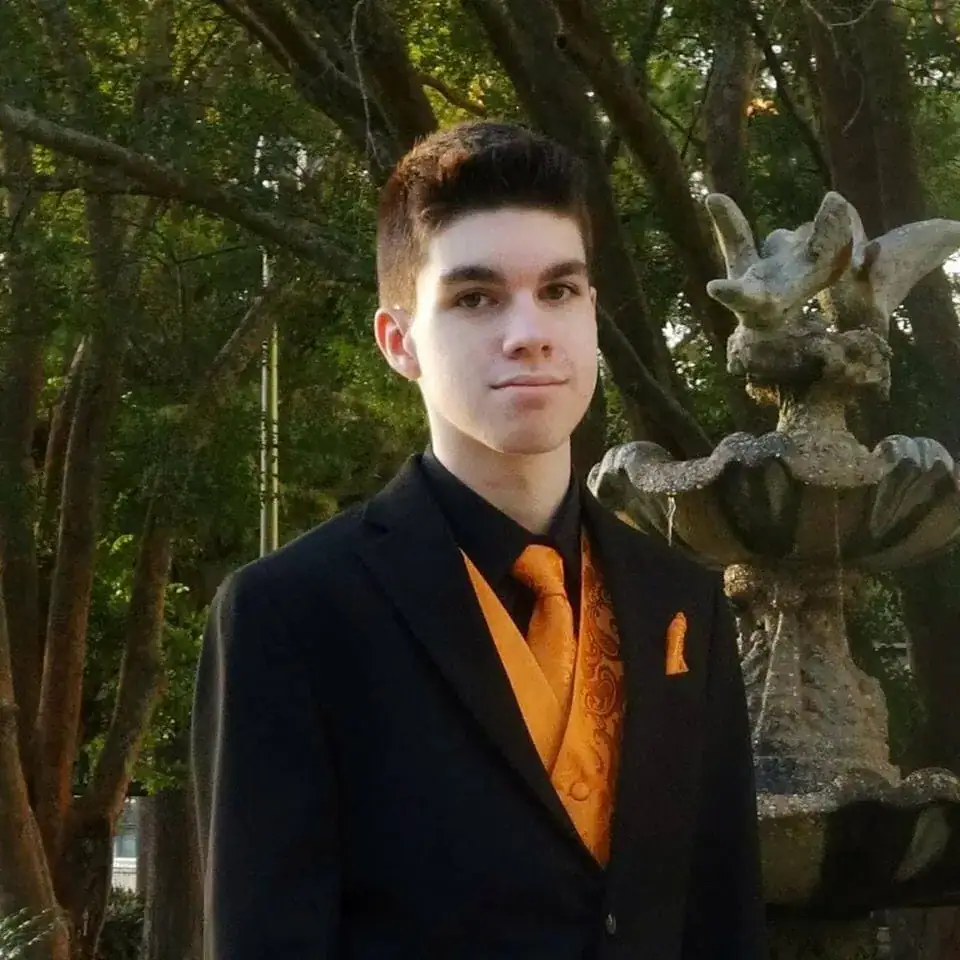Teen rejected and laughed at right before homecoming – days later, he sees 13 girls standing in front of him