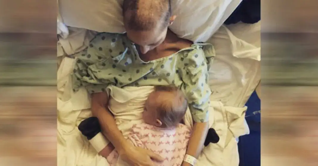 Dying country music singer stopped cancer treatment to spend final days at home with baby and husband
