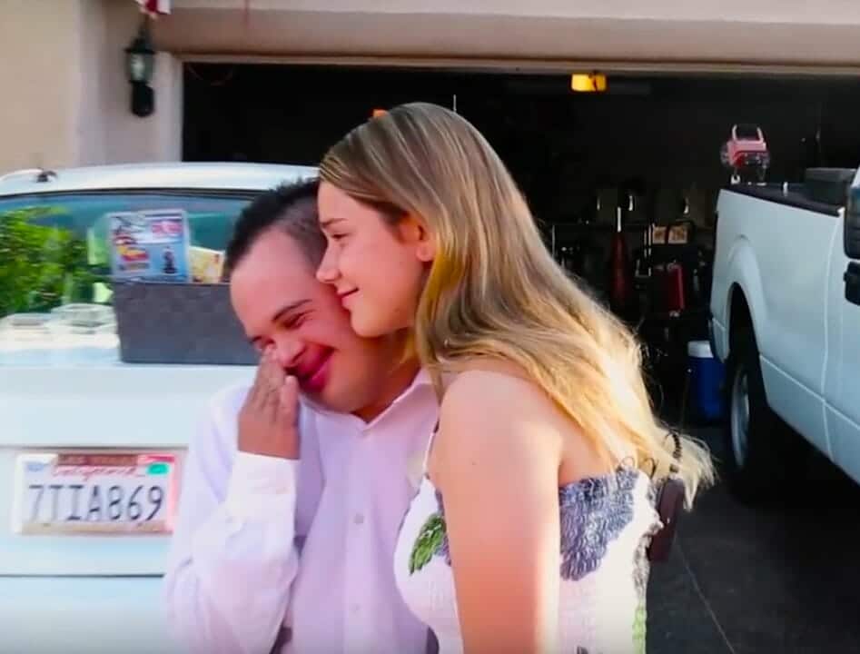 Teen with Down syndrome is rejected before school dance, then date shows up and mom totally loses it