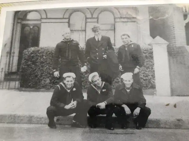 Last remaining member of first-ever Navy SEAL team celebrates his 94th birthday