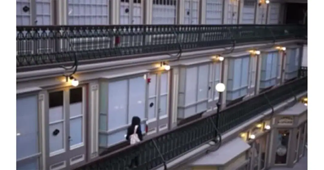 Woman lives in America’s oldest mall after 48 stores are turned into homes