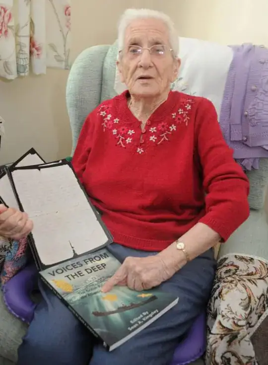 Age 99 Grandma Gets Hand-Written Love Letter From Fiancé 77 Years After He Went Missing In World War II