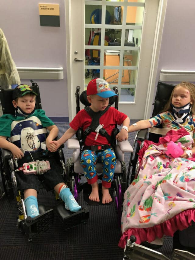 Orphaned siblings reunite for first time after fatal car crash killed their parents and 2-month-old sister