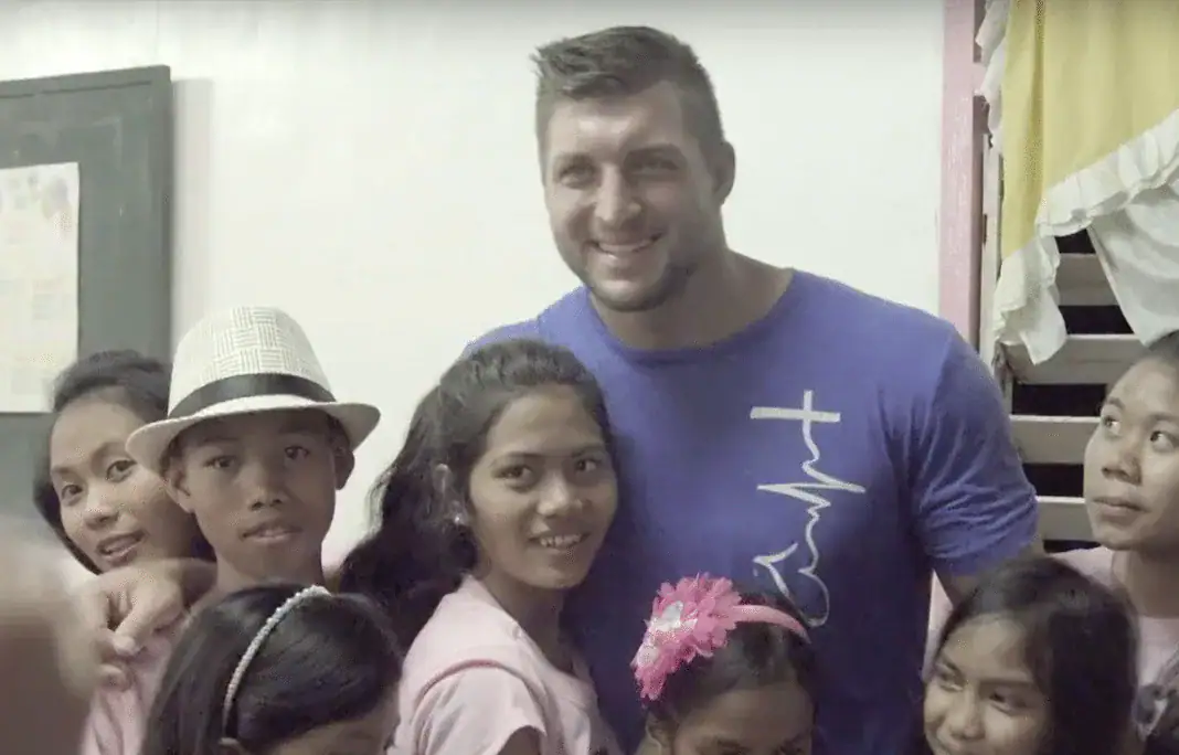 Tim Tebow helps 150 children get life-saving surgery through birthday fundraiser – Let’s hear it for him!