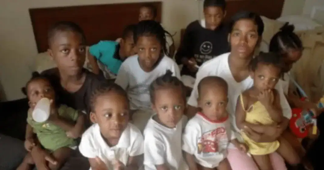 44-year-old mom dies from stage 4 cancer, leaves 11 children behind: ‘right now we’re on our own’