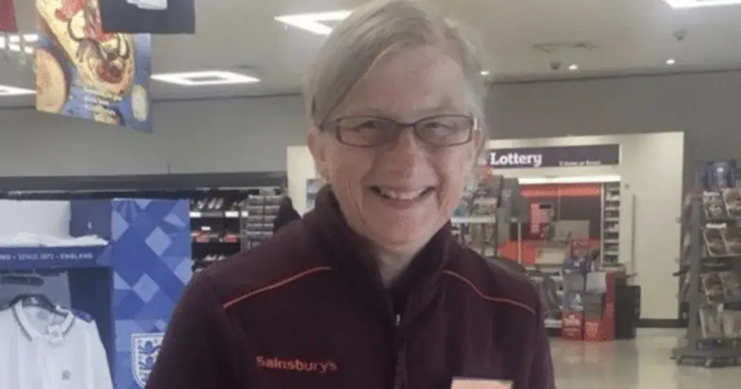 Supermarket keeps retraining employee with dementia so she can continue working