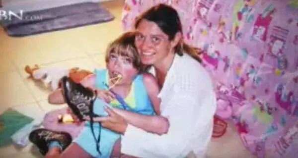 Married couple warned not to adopt little girl but they didn’t listen – now they’ll never be the same
