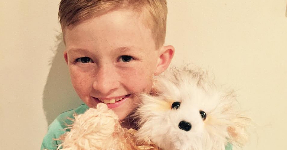 12-Yr-Old Boy Spends All His Free Time On A Sewing Machine. The Reason Why Is STUNNING