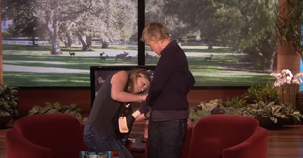 Ellen Asks Assistant To Help Her On Stage. Audience Had No Idea What Was About To Happen Next