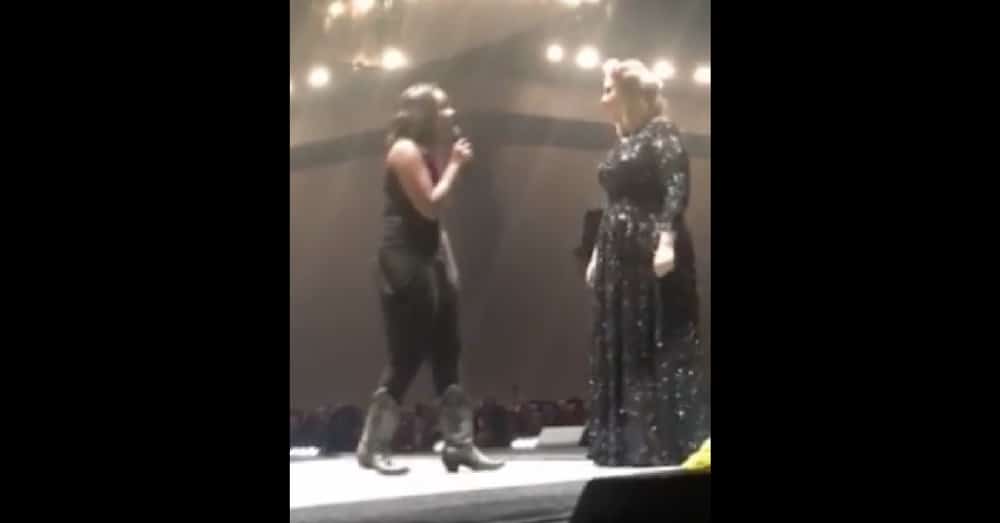 Adele Invites Random Fan On Stage, But When She Opens Her Mouth…Wow!