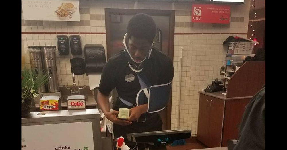Man Asks Teen With Brace And Sling Why He’s Still Working. His Answer? Amazing