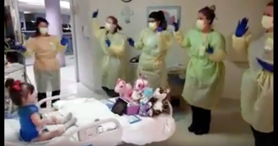 Awesome Nurses Go Above And Beyond To Brighten Sick Girl’s Day