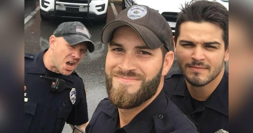 Women Are Going Crazy Over This Photo Of Florida Cops. PD’s Response Is Golden!
