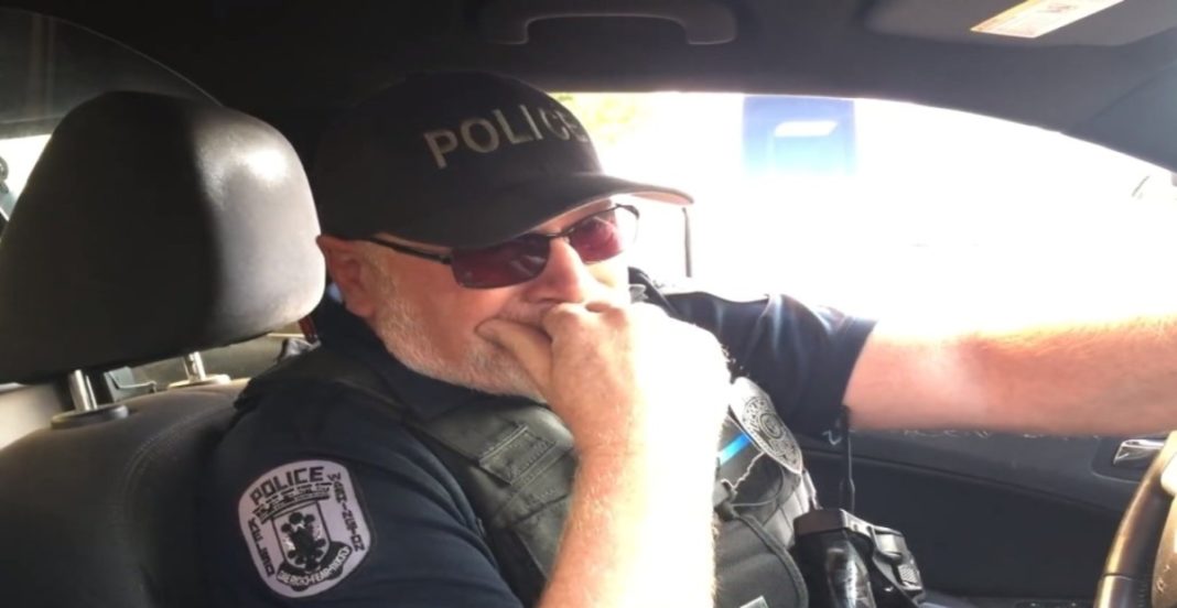 Retiring Police Officer Goes To Sign Off For Final Time In 39 Yrs And His Reaction Tells You Everything