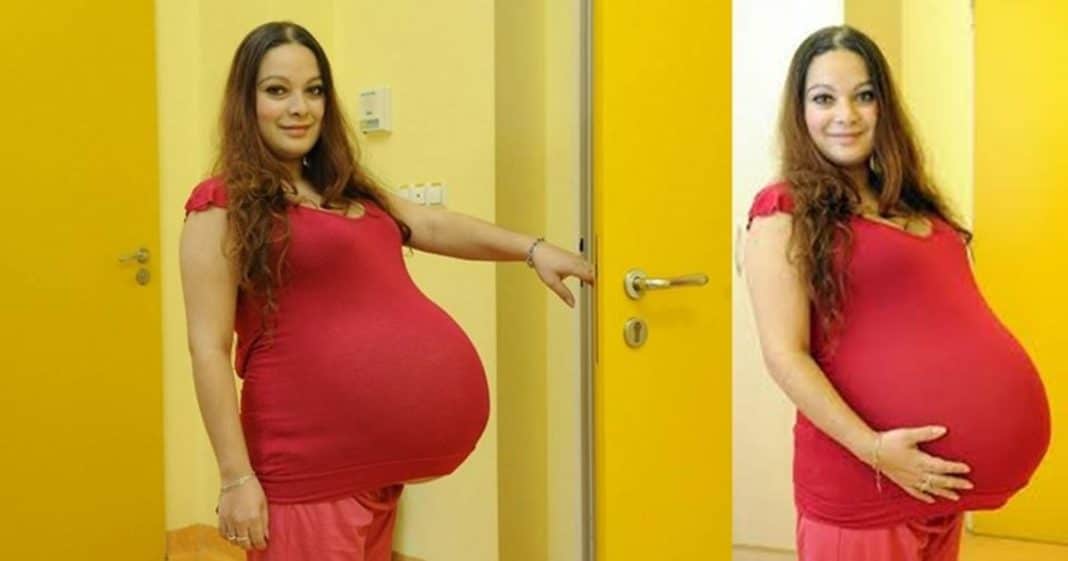 23-year-old mom makes history with rare birth that only happens every 480 years