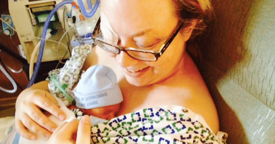Mom Diagnosed With Life-Threatening Condition 5 Months Into Pregnancy, Risks Life To Save Unborn Baby