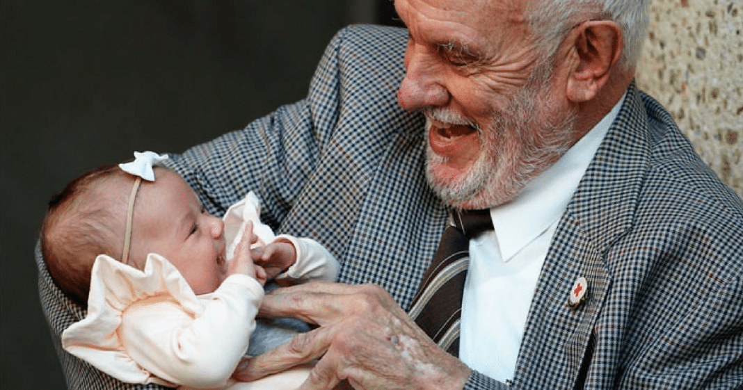 81-Yr-Old Grandpa Who Spent 60 Years Saving 2 Million Unborn Babies’ Lives Gives Back 1 Final Time