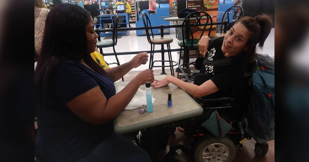 Nail Salon Denies Service To Wheelchair-Bound Woman – That’s When Walmart Cashier Steps In
