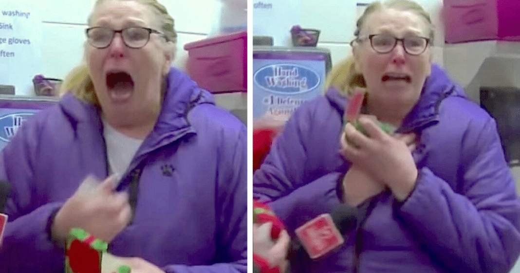 Struggling lunch lady called in for ’emergency shift’ — breaks down as she realizes boss’s big lie